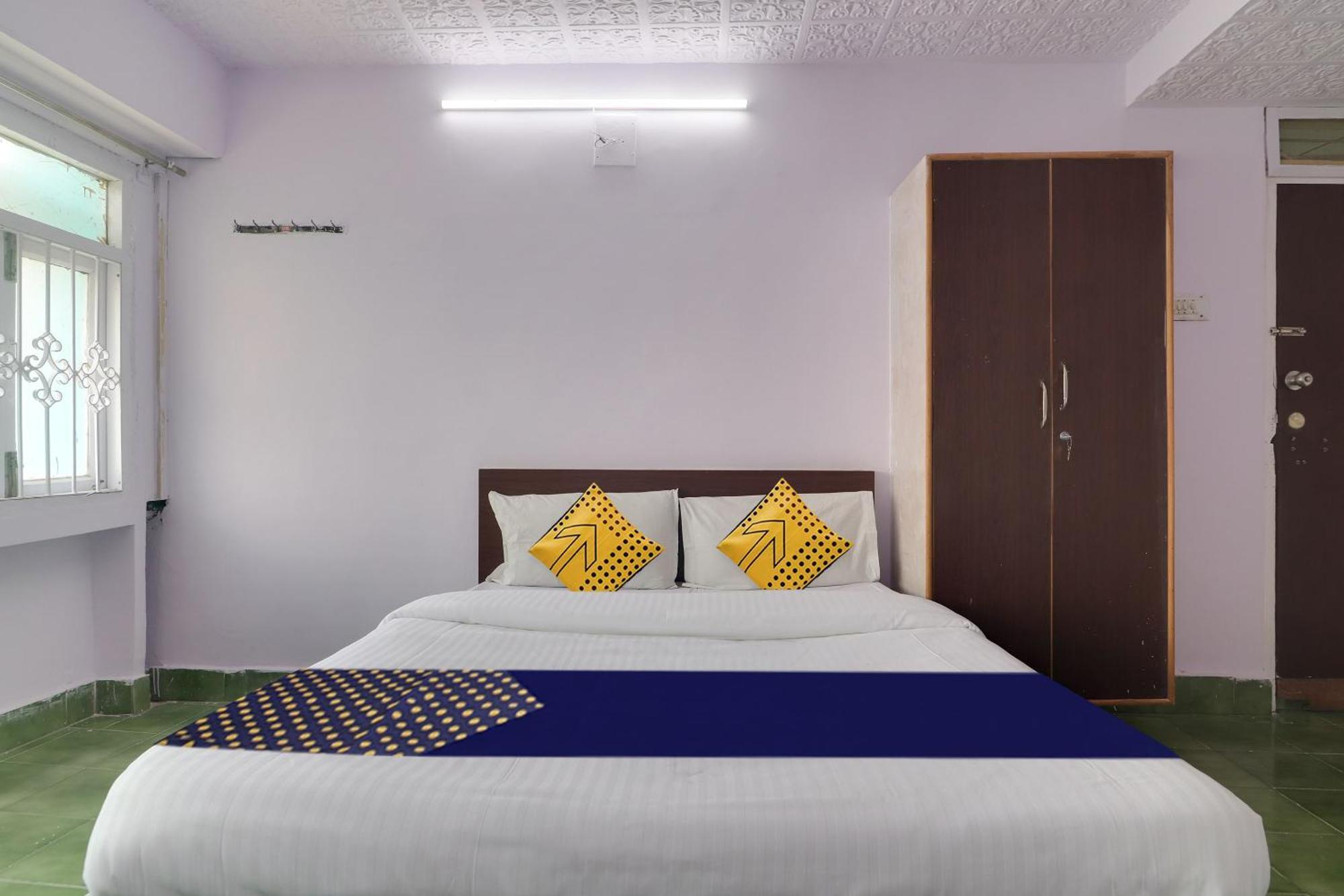 Spot On Apsara Hotel Haydarabad Dış mekan fotoğraf